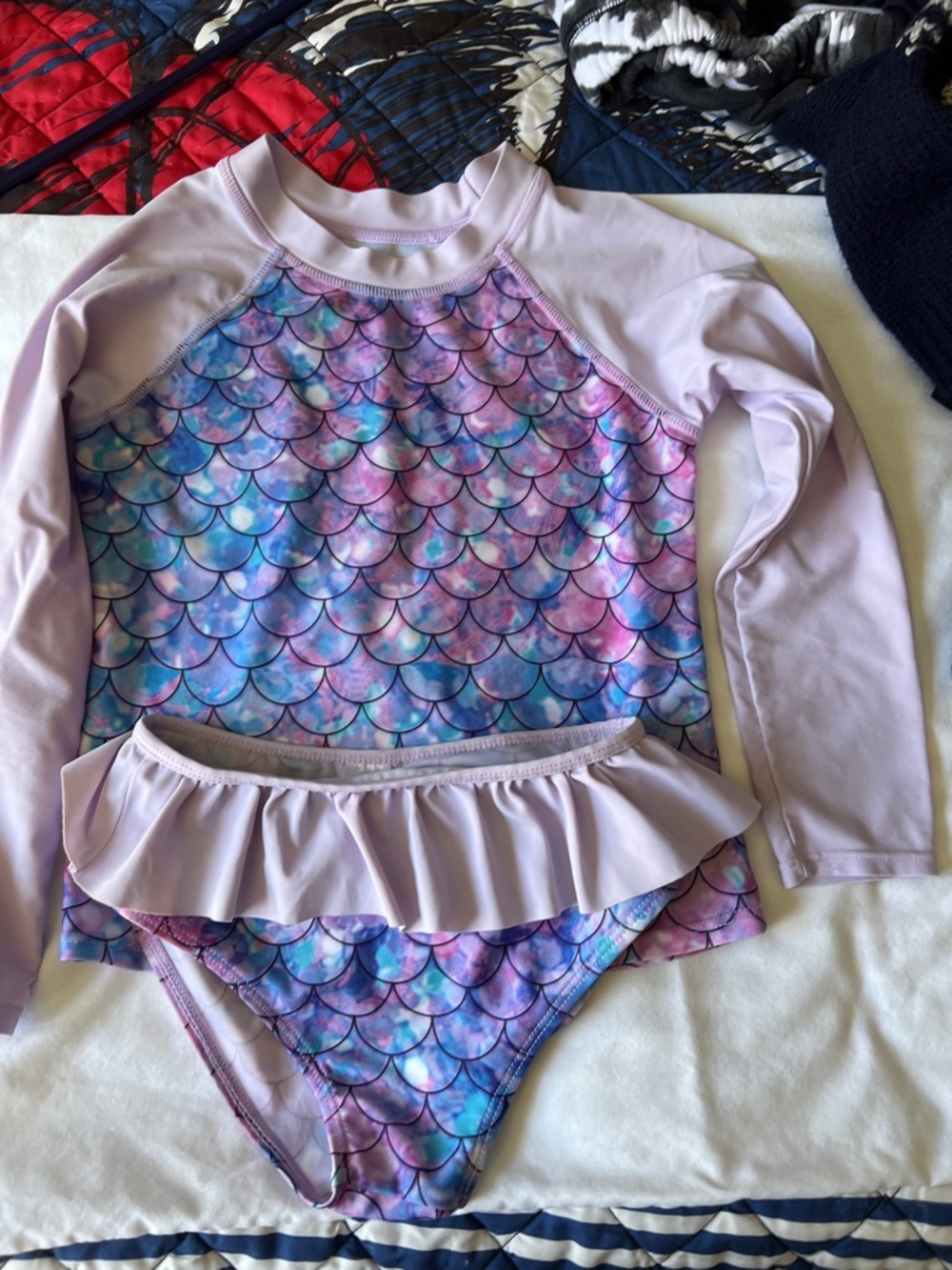 Source Unknown Lilac Mermaid-Scale Kids Rash Guard Swim Set